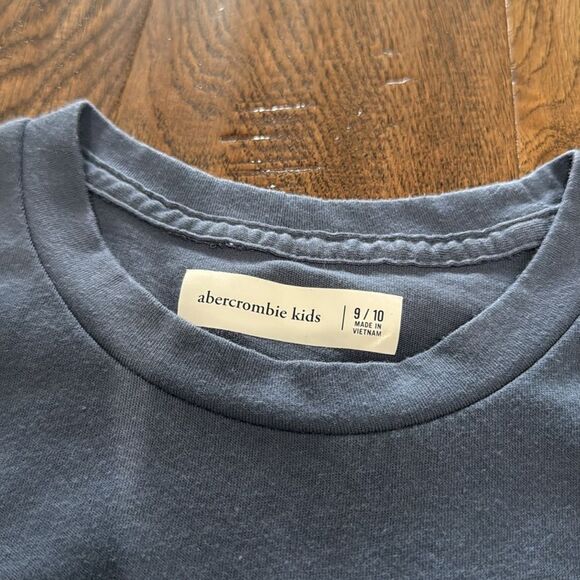 Abercrombie SpongeBob sleeveless shirt. Sz 9/10 - Picture 3 of 3